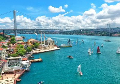 Asia-Europe with Bosphorus Full Day Including Museum fees and Lunch