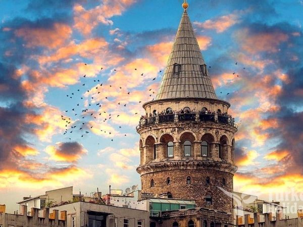 Istanbul by Night: Rooftops, Lights & Fine Dining (Private Tour)