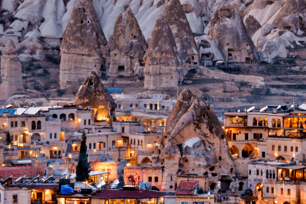 4-Day Cappadocia & Pamukkale Tour from Istanbul (Flights + Hotels)