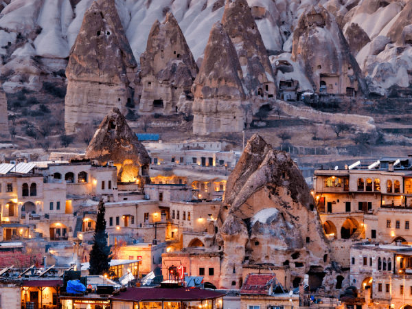 4-Day Cappadocia & Pamukkale Tour from Istanbul (Flights + Hotels)